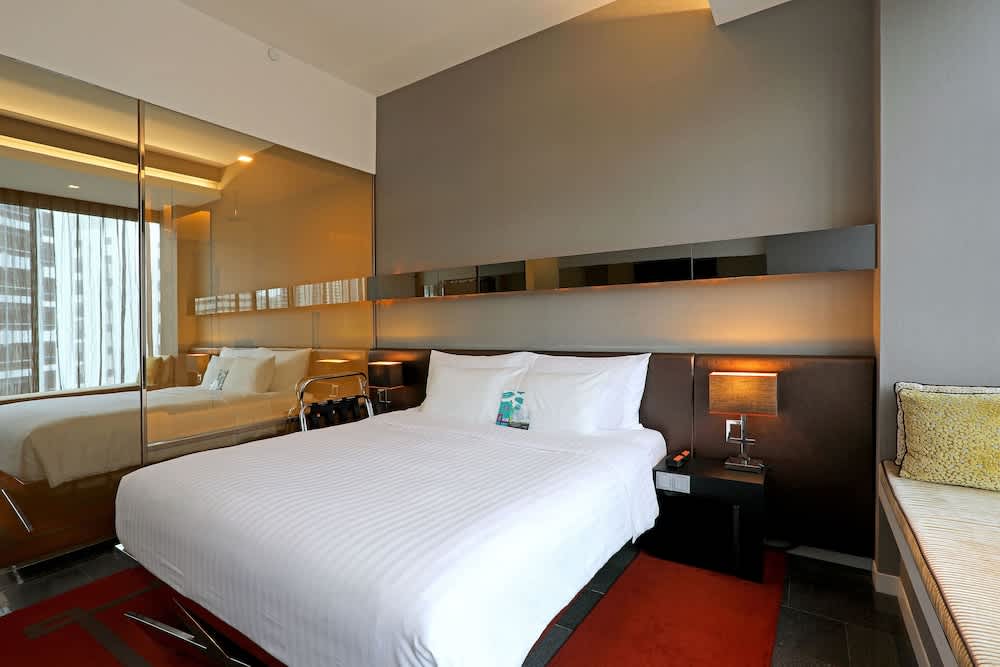 Quincy Hotel Singapore by Far East Hospitality Adults only hotel